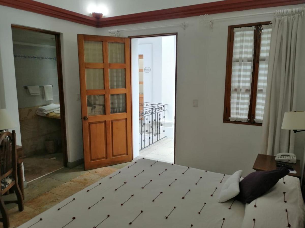Hotel Aitana Oaxaca מראה חיצוני תמונה