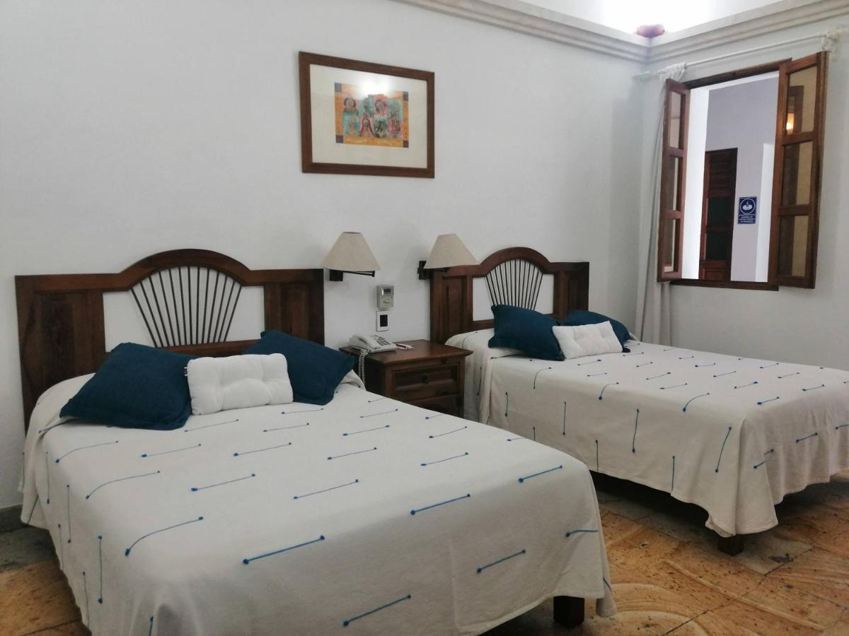 Hotel Aitana Oaxaca חדר תמונה