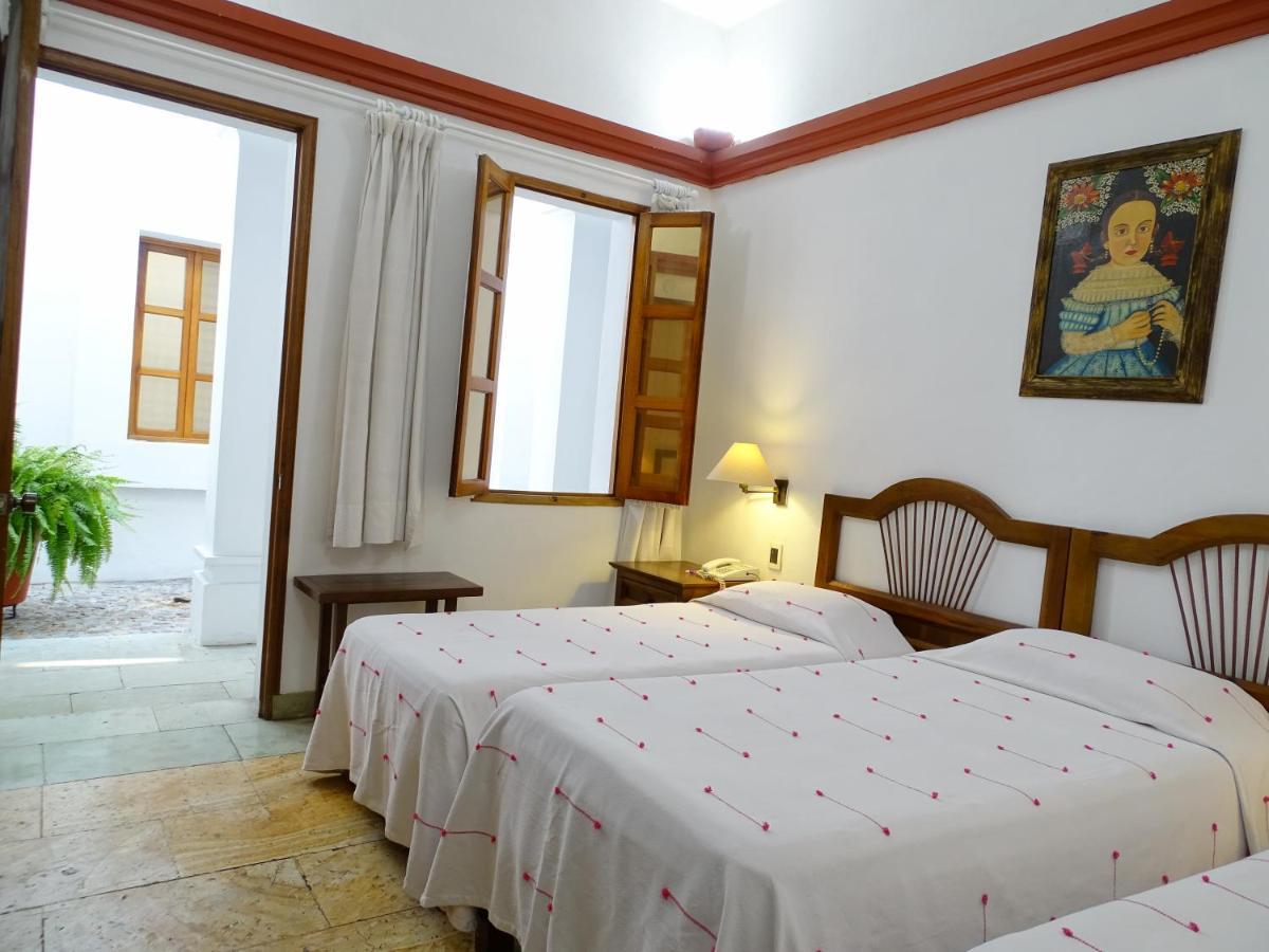 Hotel Aitana Oaxaca מראה חיצוני תמונה