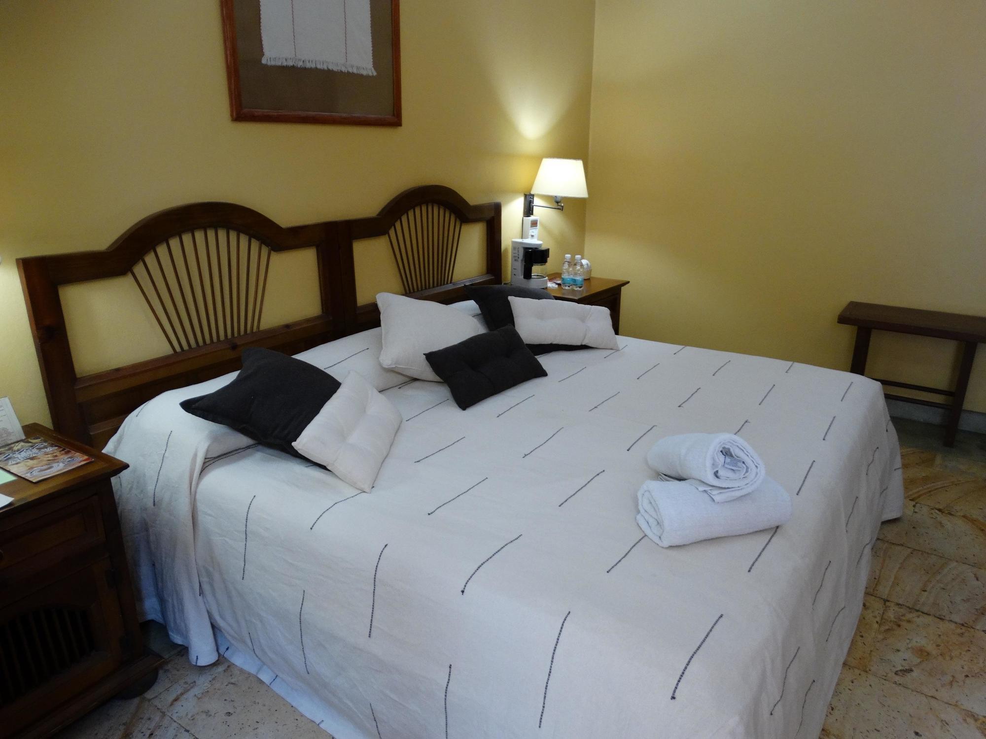 Hotel Aitana Oaxaca מראה חיצוני תמונה