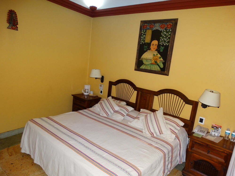 Hotel Aitana Oaxaca מראה חיצוני תמונה